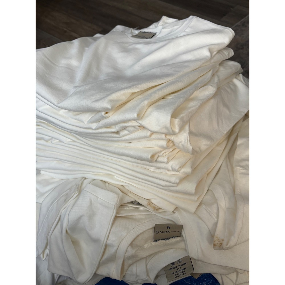 Ruff Hewn Mens Cream Off White Short Sleeve lot of 40 T-Shirt Size M